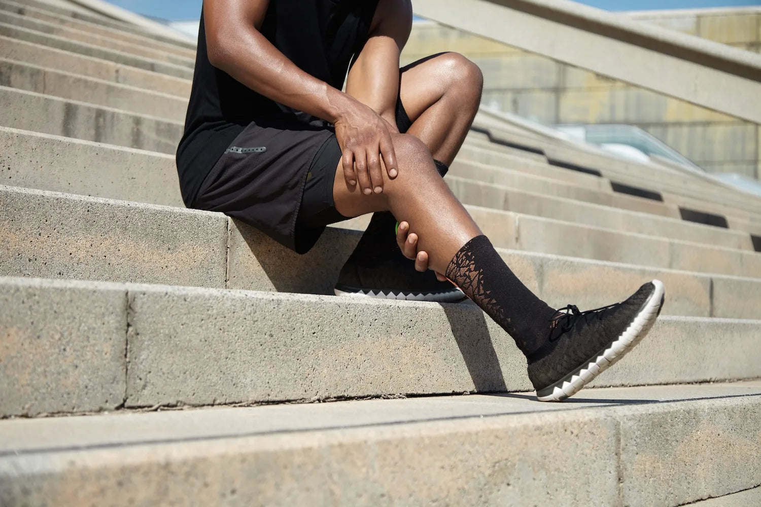 Make Living with Arthritis Easier: 6 Pain Management Tips
