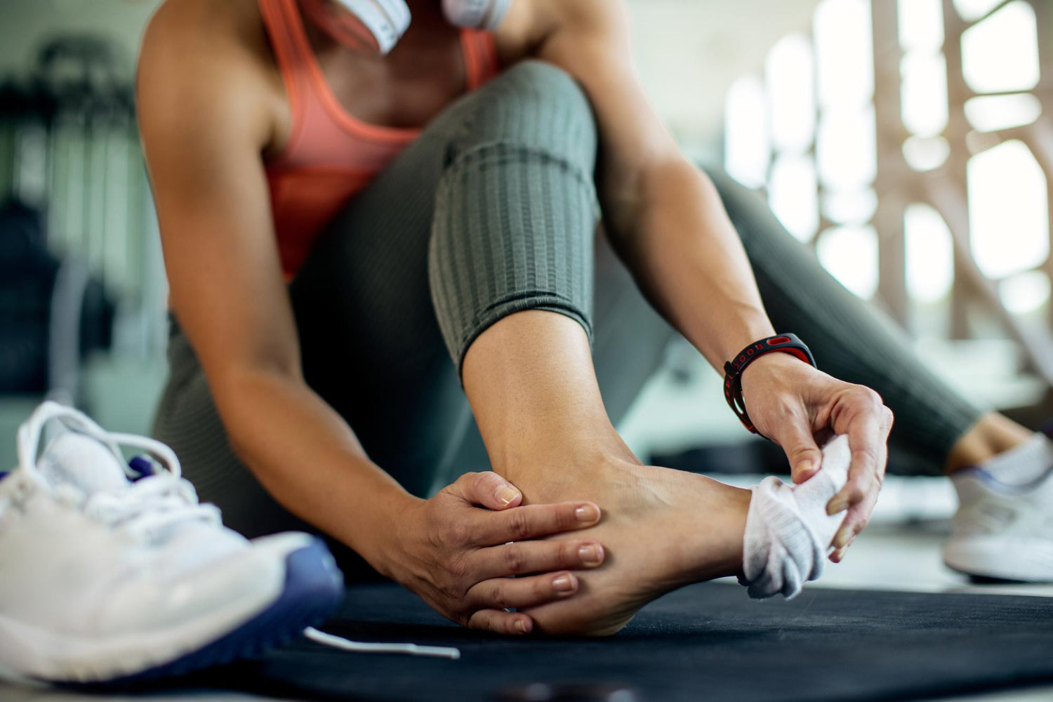 12 Common Types of Foot Pain: Their Causes, Prevention & Treatment